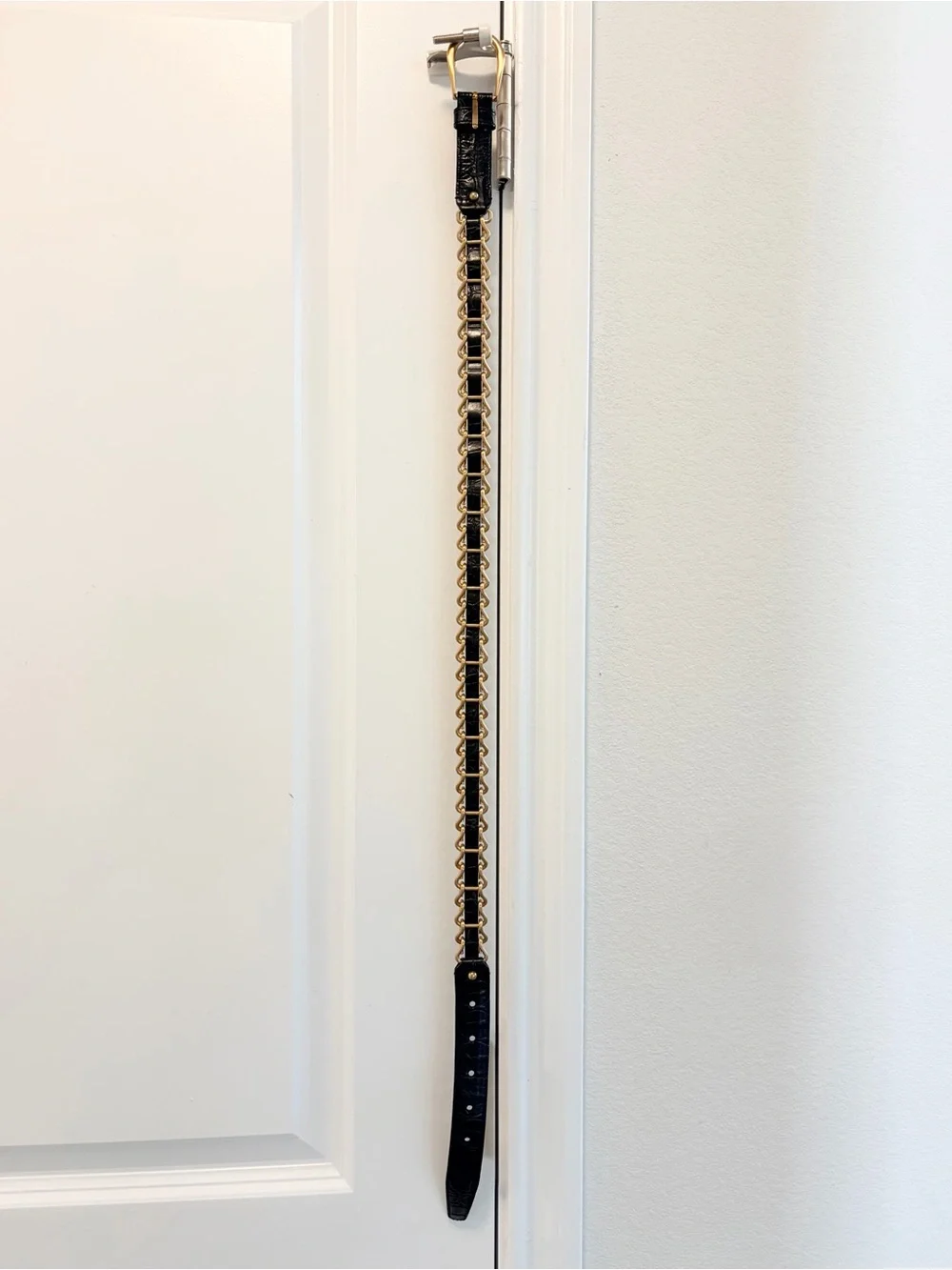 Auth MIU MIU Black Leather Gold-Tone Chain Link Belt, Size 75 / 30